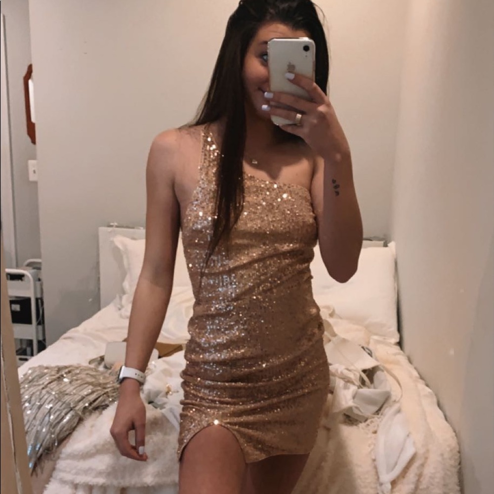 champagne/blush pink sparkle dress, brand new, never worn!